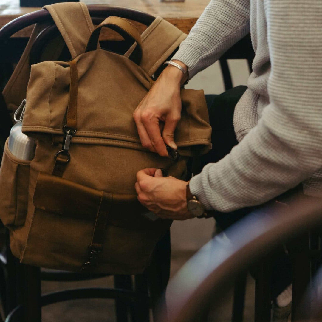 Kovered Tay backpack water bottle pocket in cafe#colour_tan